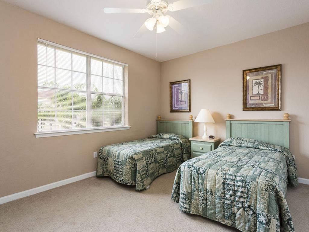 Kinsale Apartment Davenport Room photo